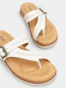 Шлёпанцы Clarks Brynn Madi модель 26165140 Фото