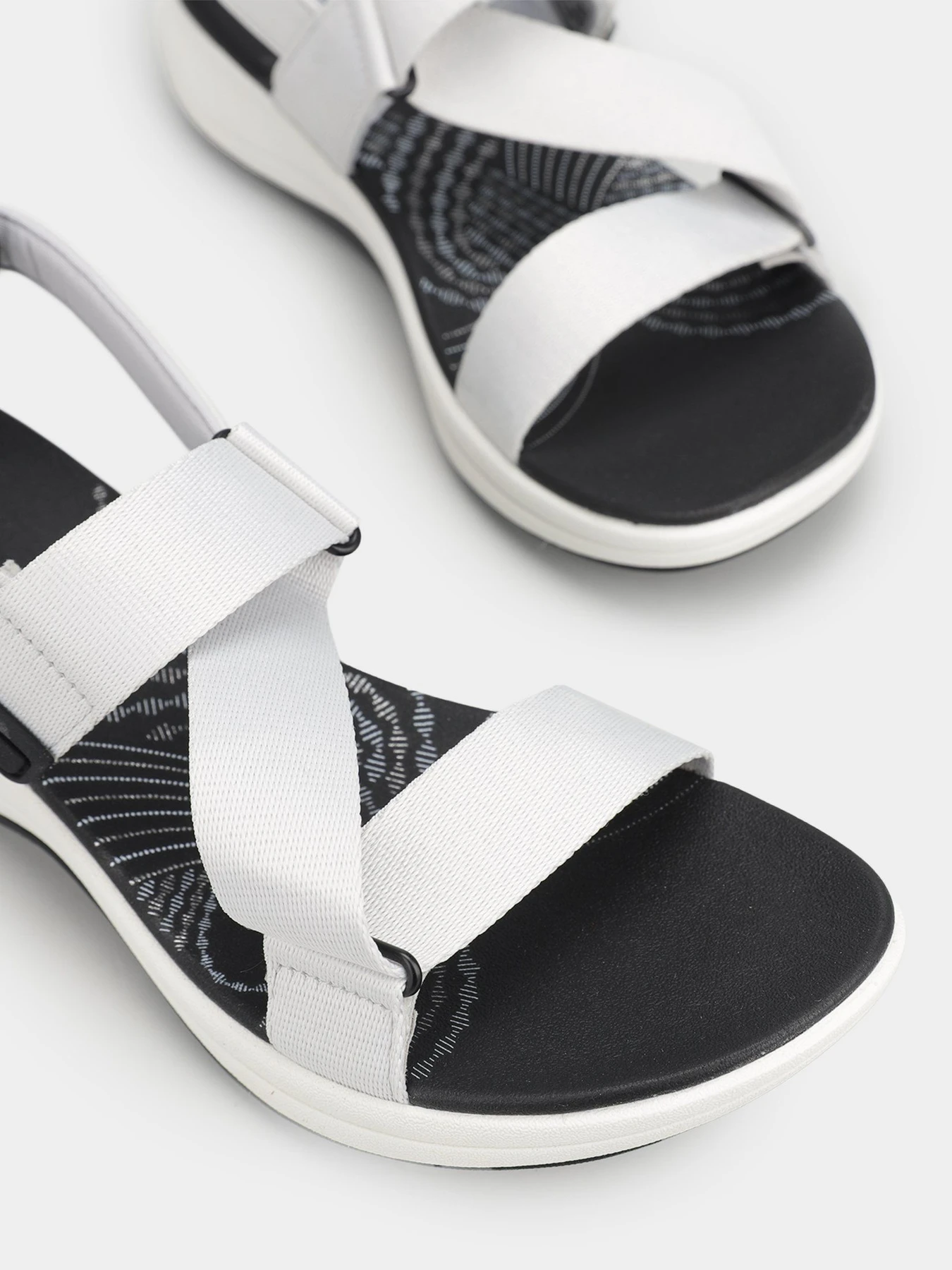 Сандалии Clarks Mira Sun модель 26165339 Фото