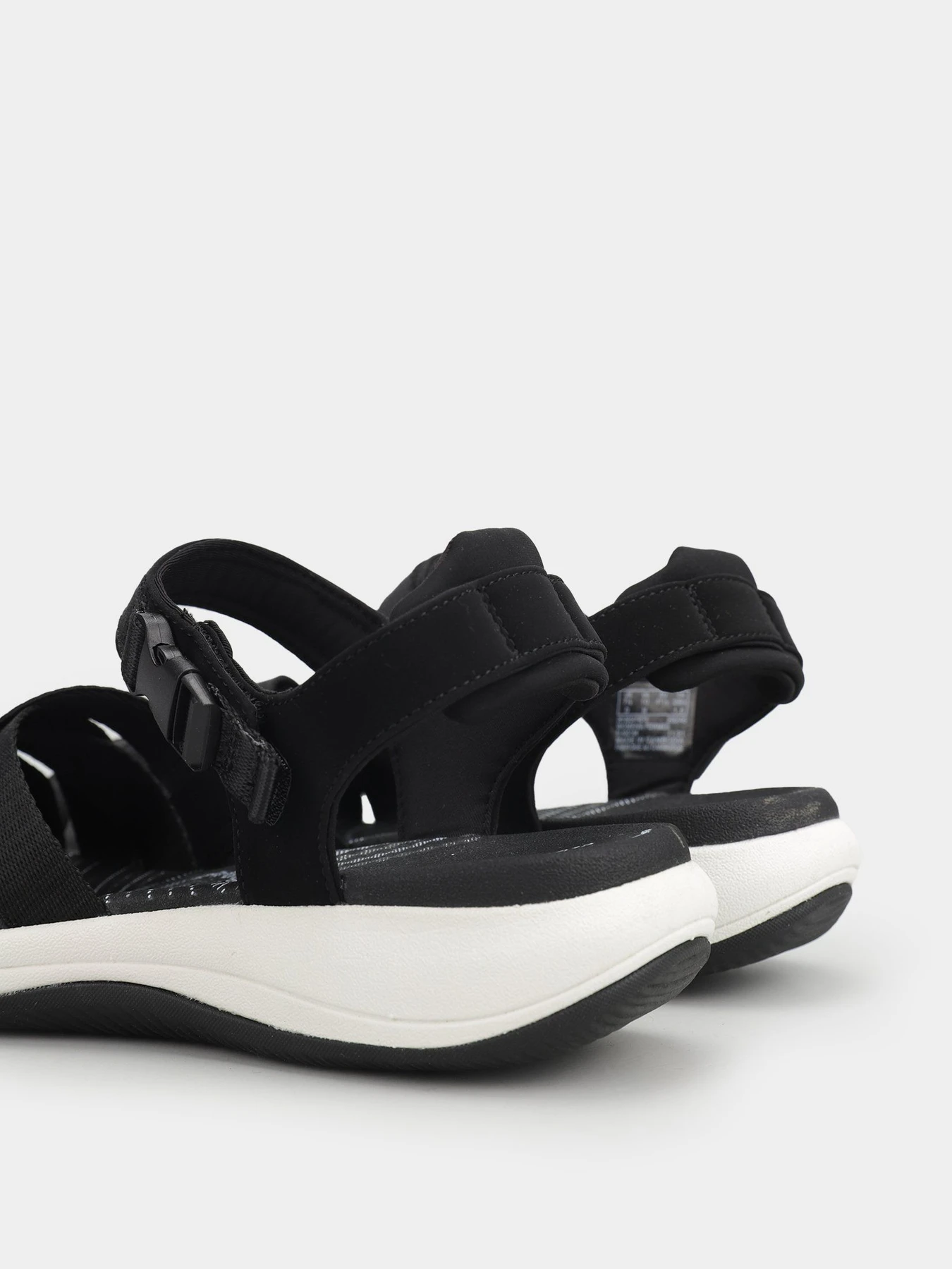 Сандалии Clarks Mira Tide модель 26165341 Сандалии Clarks Mira Tide модель 26165341 Фото