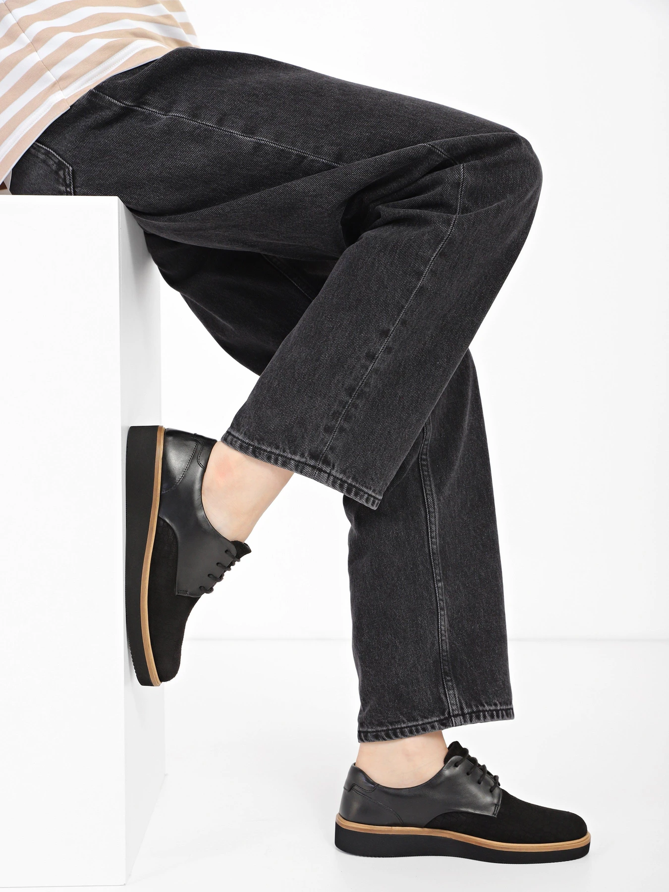 Туфли и лоферы Clarks Baille Lace модель 26168384 Туфли и лоферы Clarks Baille Lace модель 26168384 Фото