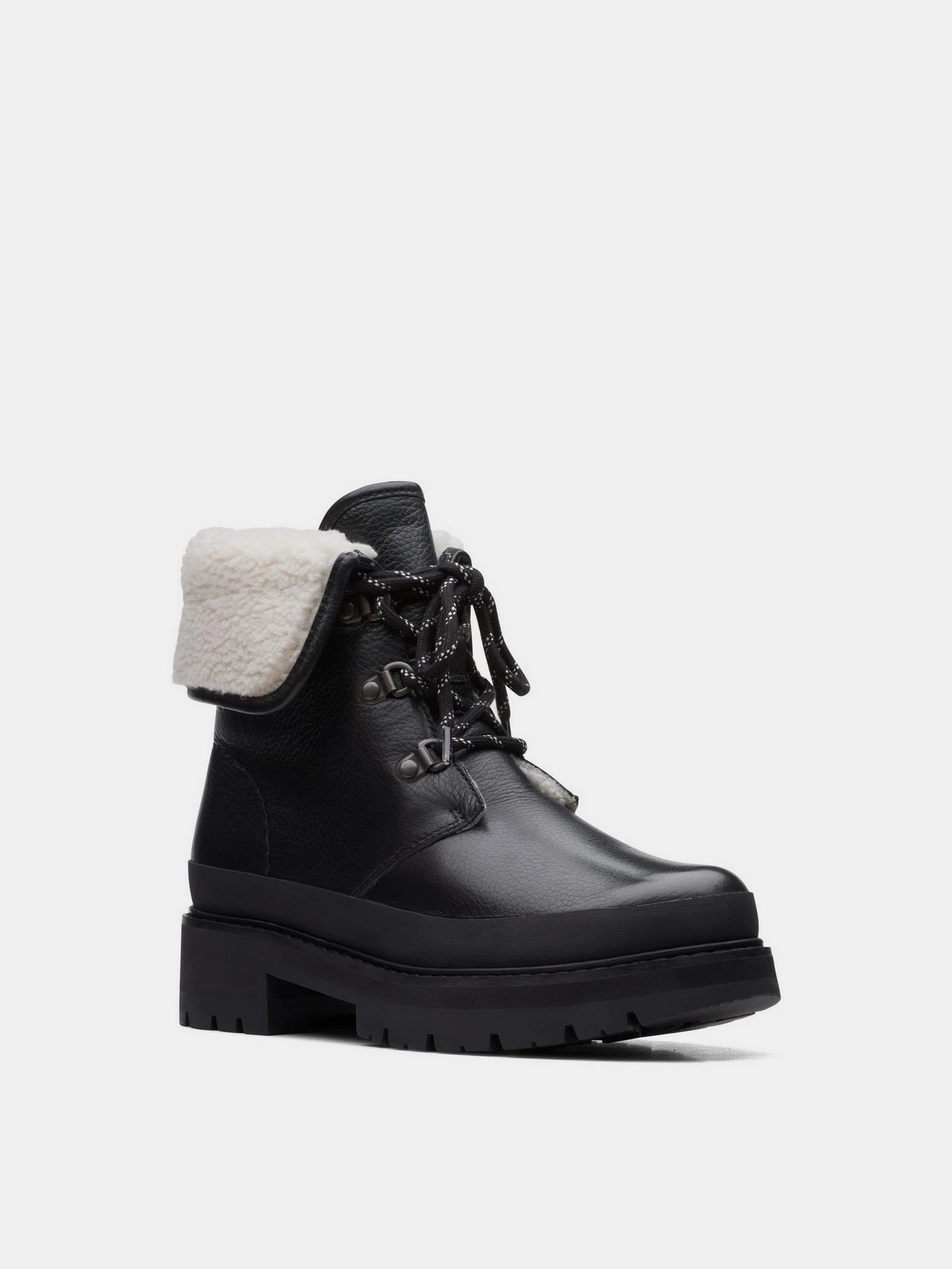 Ботинки и сапоги Clarks Orianna Turn Dark Olive Warmlined модель 26167879 Ботинки и сапоги Clarks Orianna Turn Dark Olive Warmlined модель 26167879 Фото