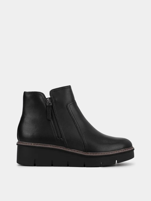 Черевики та чоботи Clarks Airabell Zip Smooth Leather модель 26167635 Фото