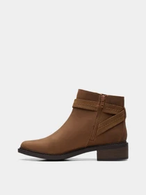 Ботинки и сапоги Clarks Maye Strap модель 26168079 Фото