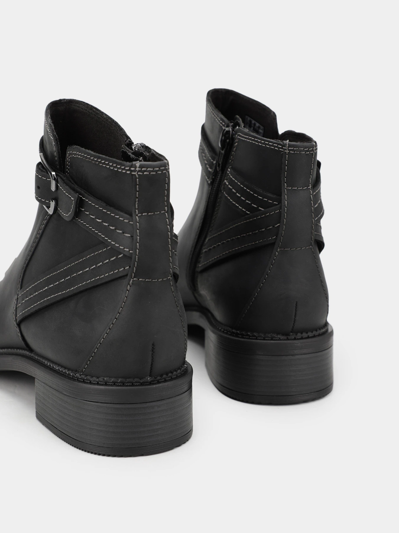 Ботинки и сапоги Clarks Maye Strap модель 26168075 Ботинки и сапоги Clarks Maye Strap модель 26168075 Фото