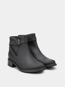 Ботинки и сапоги Clarks Maye Strap модель 26168075 Фото