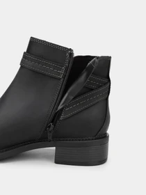Ботинки и сапоги Clarks Maye Strap модель 26168075 Фото