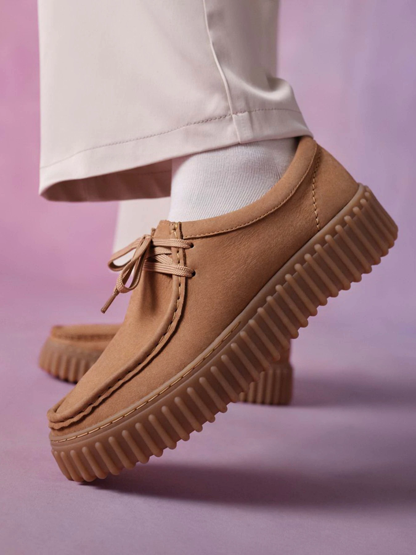 Туфлі та лофери Clarks Torhill Bee модель 26172084 Туфлі та лофери Clarks Torhill Bee модель 26172084 Фото
