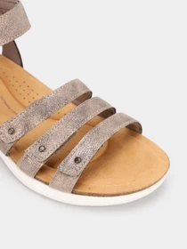 Сандалии Clarks April Dove Platinum модель 26170509 Фото