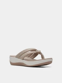 Шльопанці Clarks Arla Kaylie 2 Sand модель 26172471 Фото