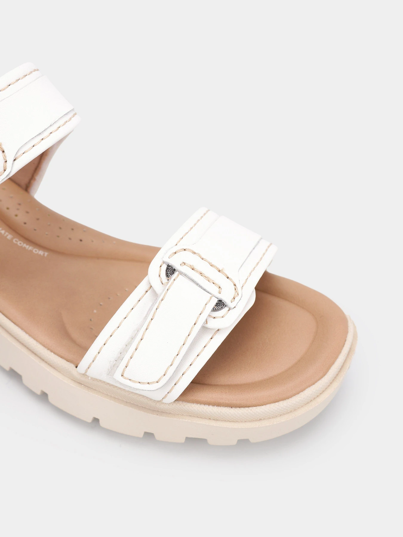 Сандалии Clarks Coast Daisy модель 26171738 Фото