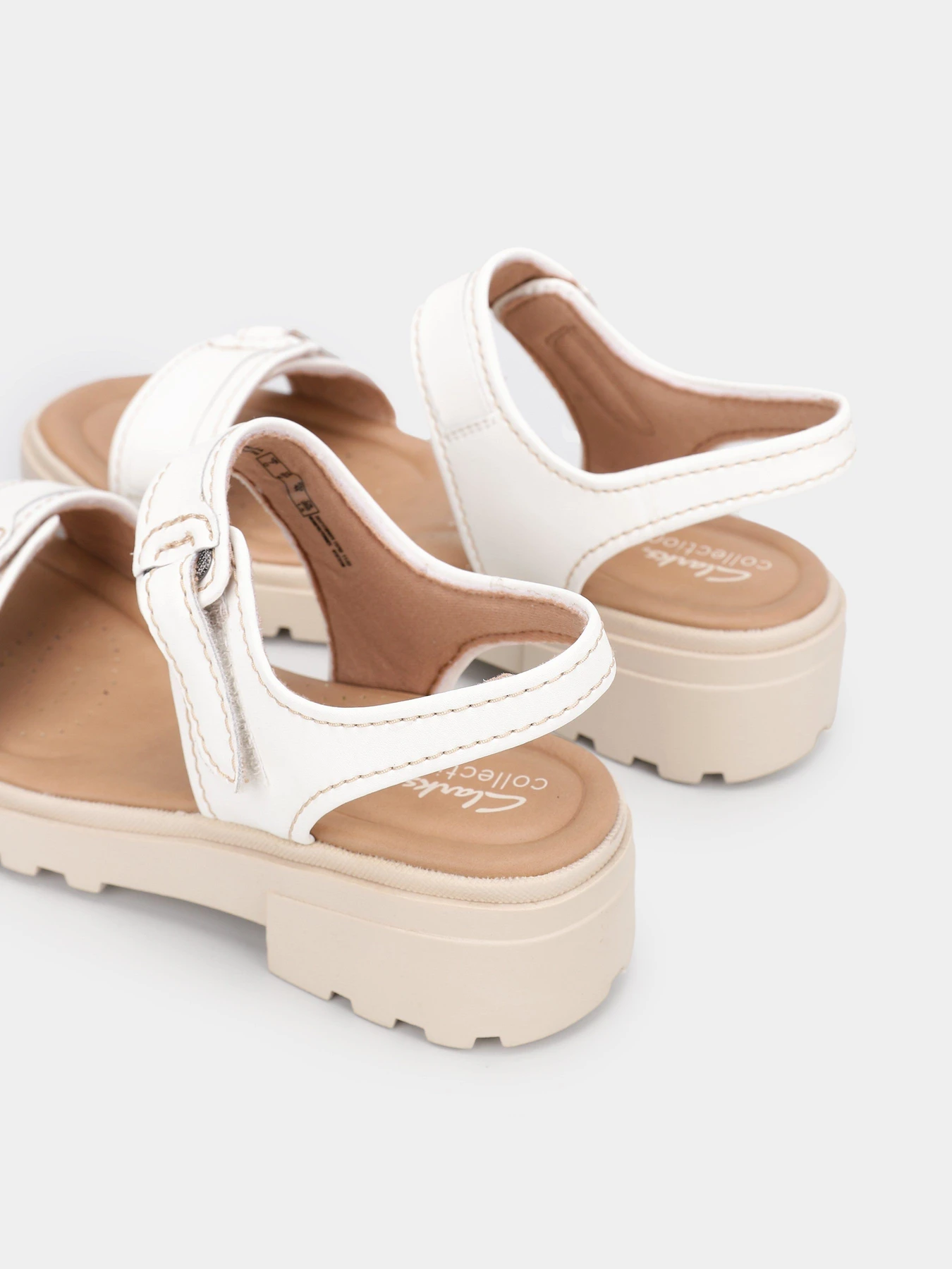 Сандалии Clarks Coast Daisy модель 26171738 Фото