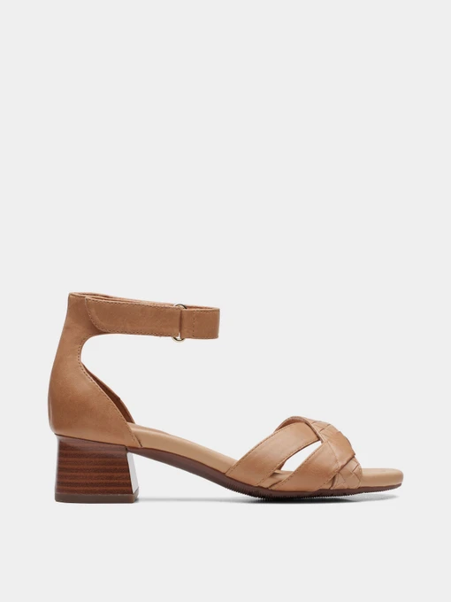 Босоніжки Clarks Desirae модель 26171173 Фото