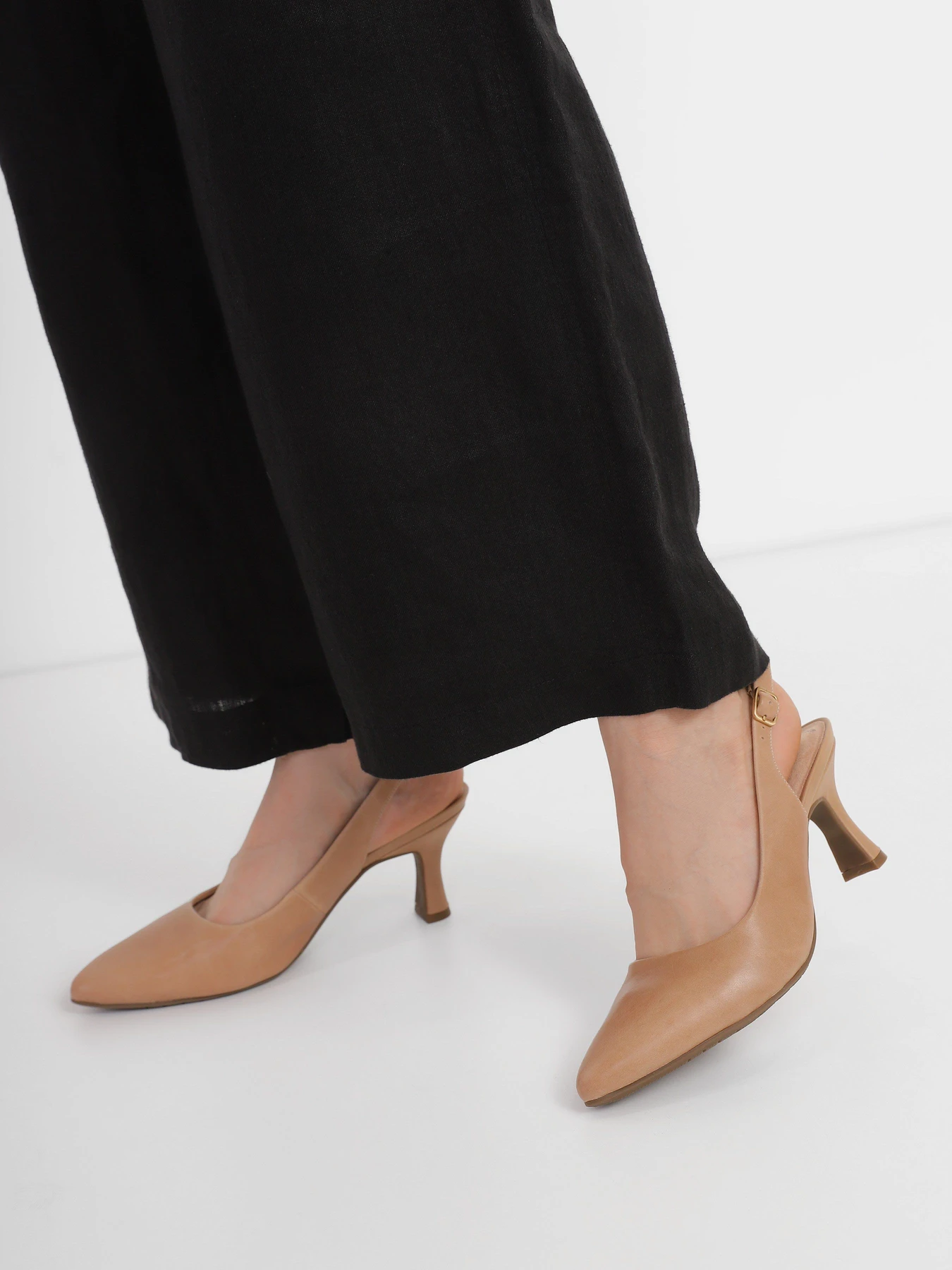 Босоножки Clarks модель 26171909 Фото