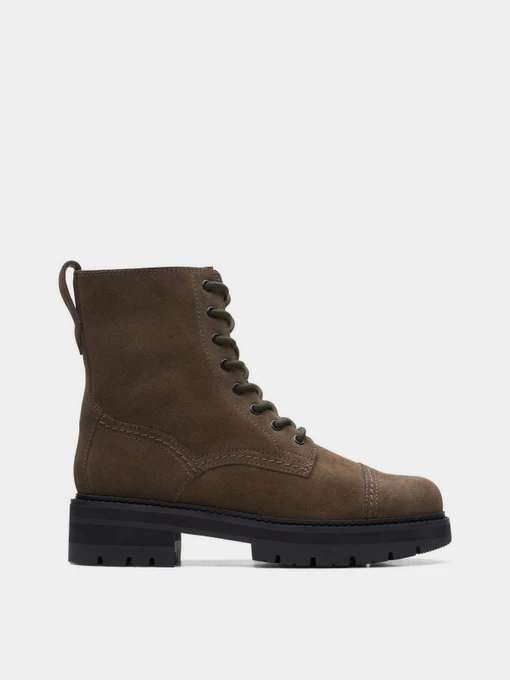 Ботинки и сапоги Clarks Orianna Cap модель 26167966 Фото