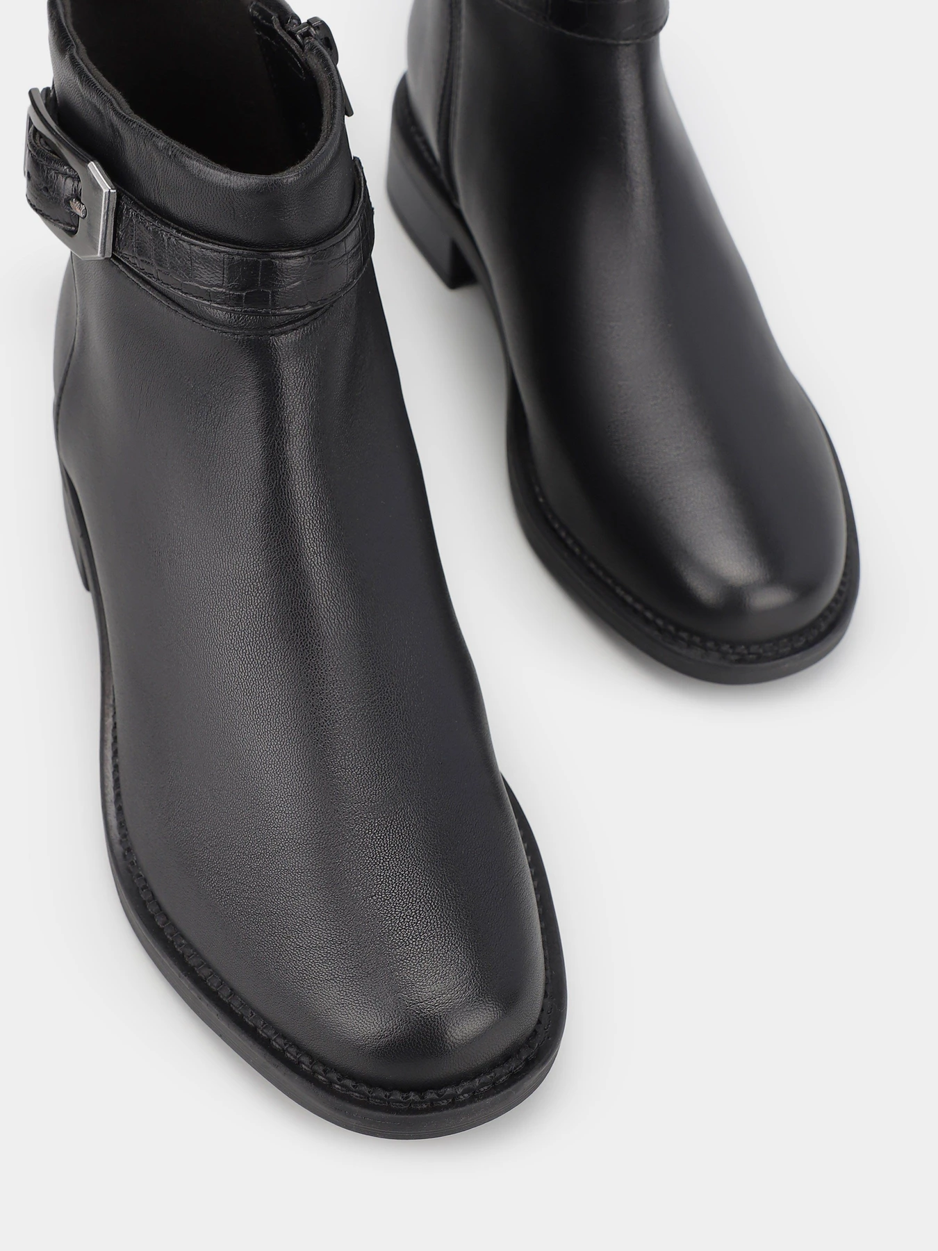 Черевики та чоботи Clarks Maye Grace модель 26174348 Черевики та чоботи Clarks Maye Grace модель 26174348 Фото