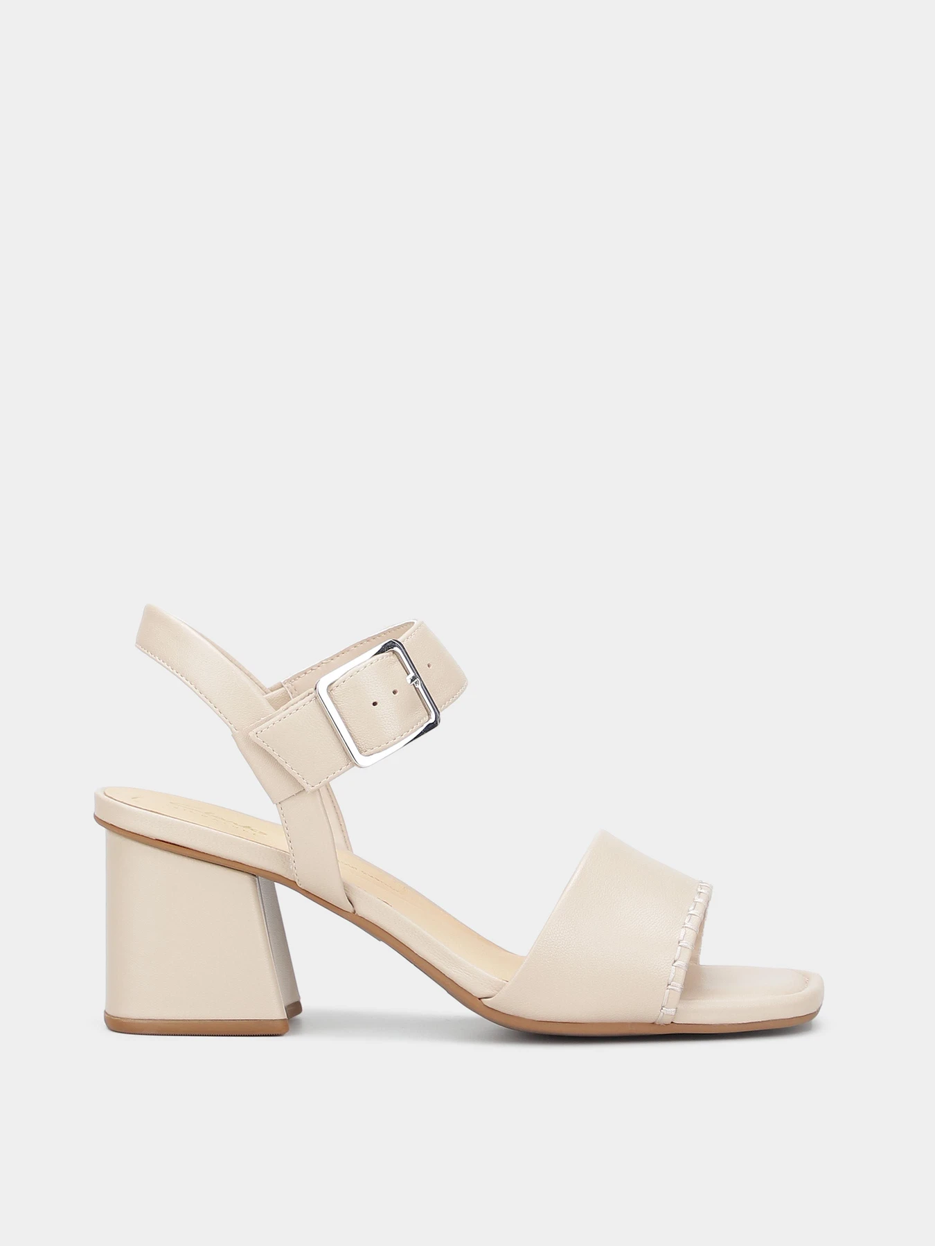 Босоножки Clarks Siara65 Buckle модель 26176342 Босоножки Clarks Siara65 Buckle модель 26176342 Фото