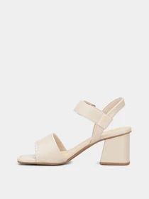 Босоножки Clarks Siara65 Buckle модель 26176342 Фото
