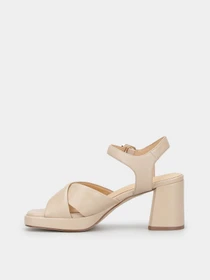 Босоножки Clarks Ritzy 75 Rae модель 26176330 Фото