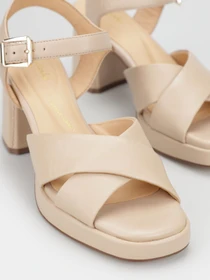 Босоножки Clarks Ritzy 75 Rae модель 26176330 Фото
