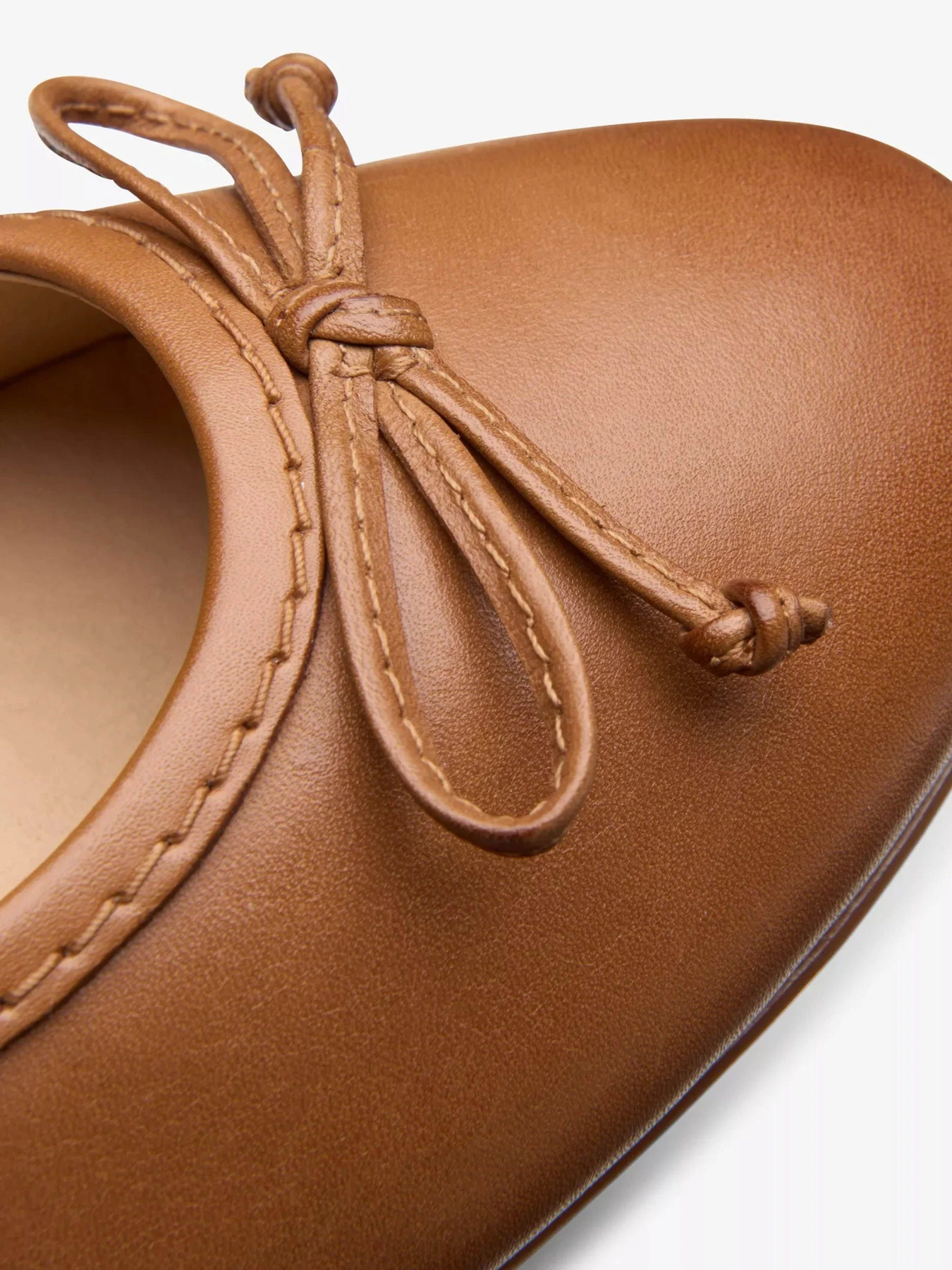 Туфли и лоферы Clarks Fawna Lily модель 26179212 Туфли и лоферы Clarks Fawna Lily модель 26179212 Фото