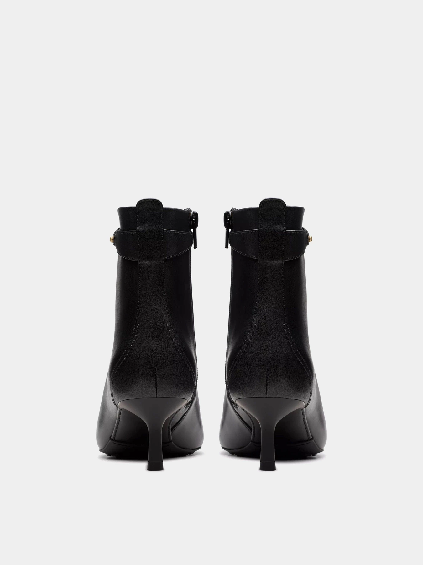Черевики та чоботи Clarks Adela Up модель 26179529 Черевики та чоботи Clarks Adela Up модель 26179529 Фото