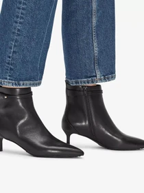 Черевики та чоботи Clarks Adela Up модель 26179529 Фото