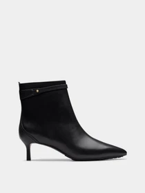Черевики та чоботи Clarks Adela Up модель 26179529 Фото