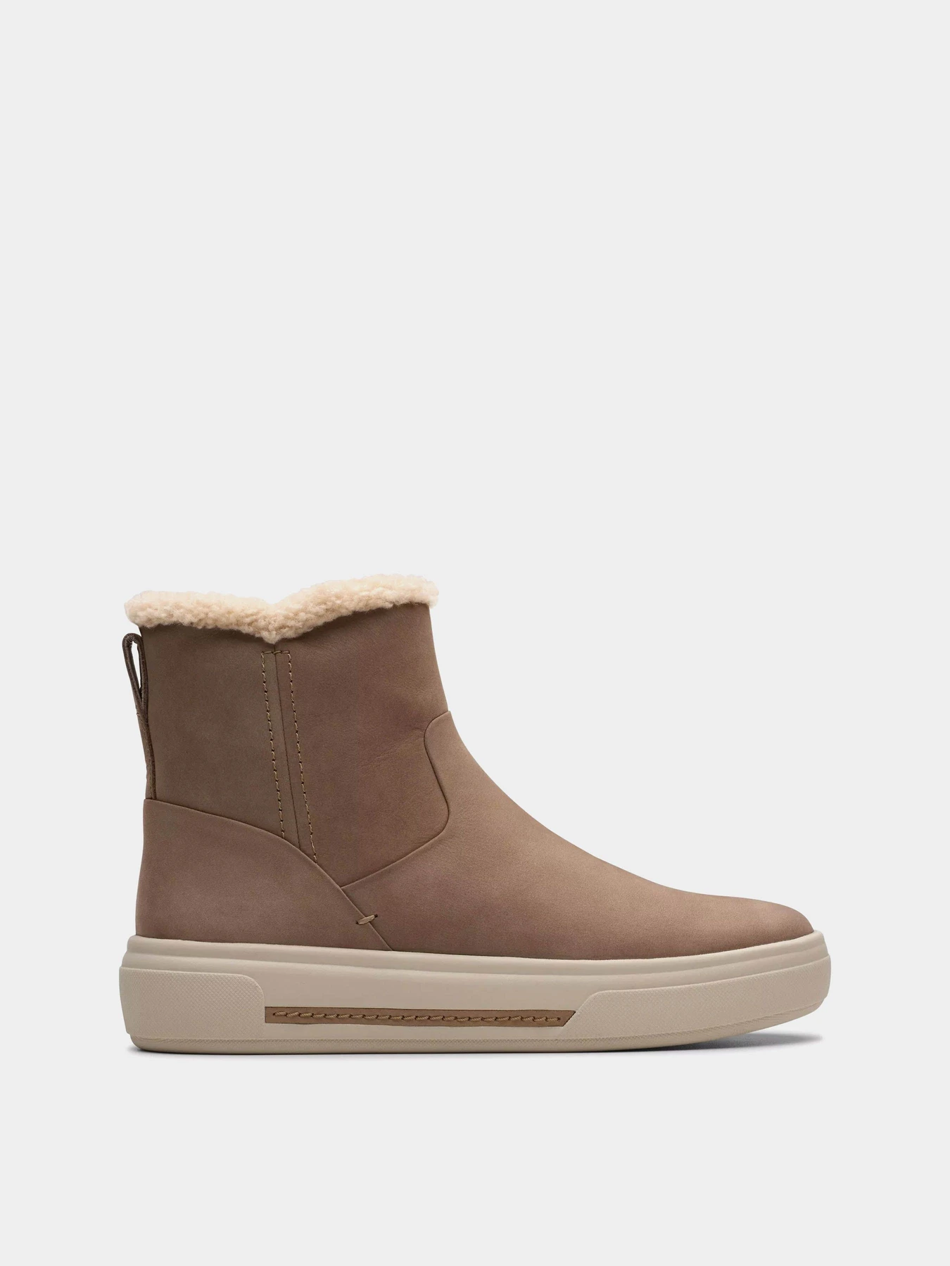 Ботинки и сапоги Clarks модель 26178840 Ботинки и сапоги Clarks модель 26178840 Фото