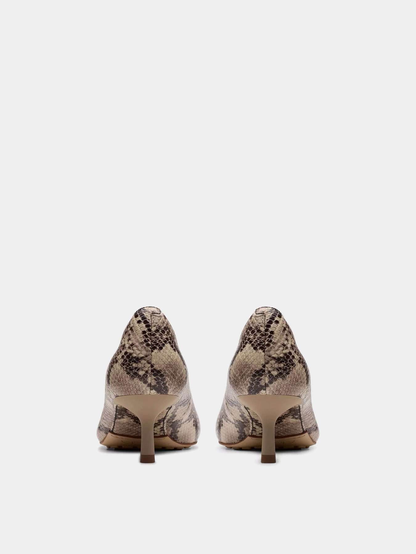 Туфли и лоферы Clarks Adela Court модель 26179298 Туфли и лоферы Clarks Adela Court модель 26179298 Фото