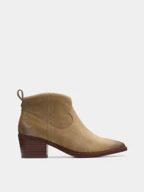 Ботинки и сапоги Clarks Morzine Sky модель 26178814 Фото