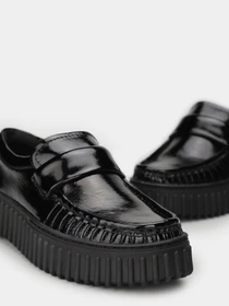 Туфлі та лофери Clarks Torhill Mocc модель 26179354 Фото