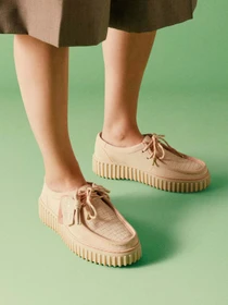 Туфлі та лофери Clarks Torhill Bee модель 26181191 Фото