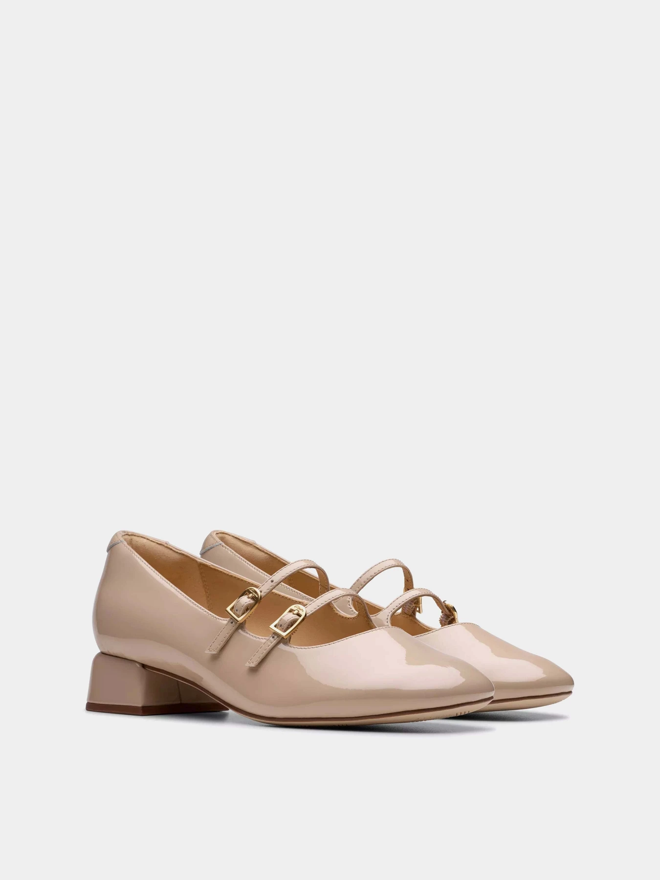 Туфли и лоферы Clarks Daiss 30 Shine модель 26181313 Туфли и лоферы Clarks Daiss 30 Shine модель 26181313 Фото