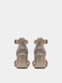 Босоніжки Clarks Ezoria Mae модель 26181296 Фото