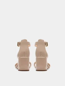 Босоножки Clarks Ezoria Mae модель 26181299 Фото