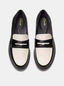 Туфлі та лофери Clarks Straven Edge модель 26181270 Фото