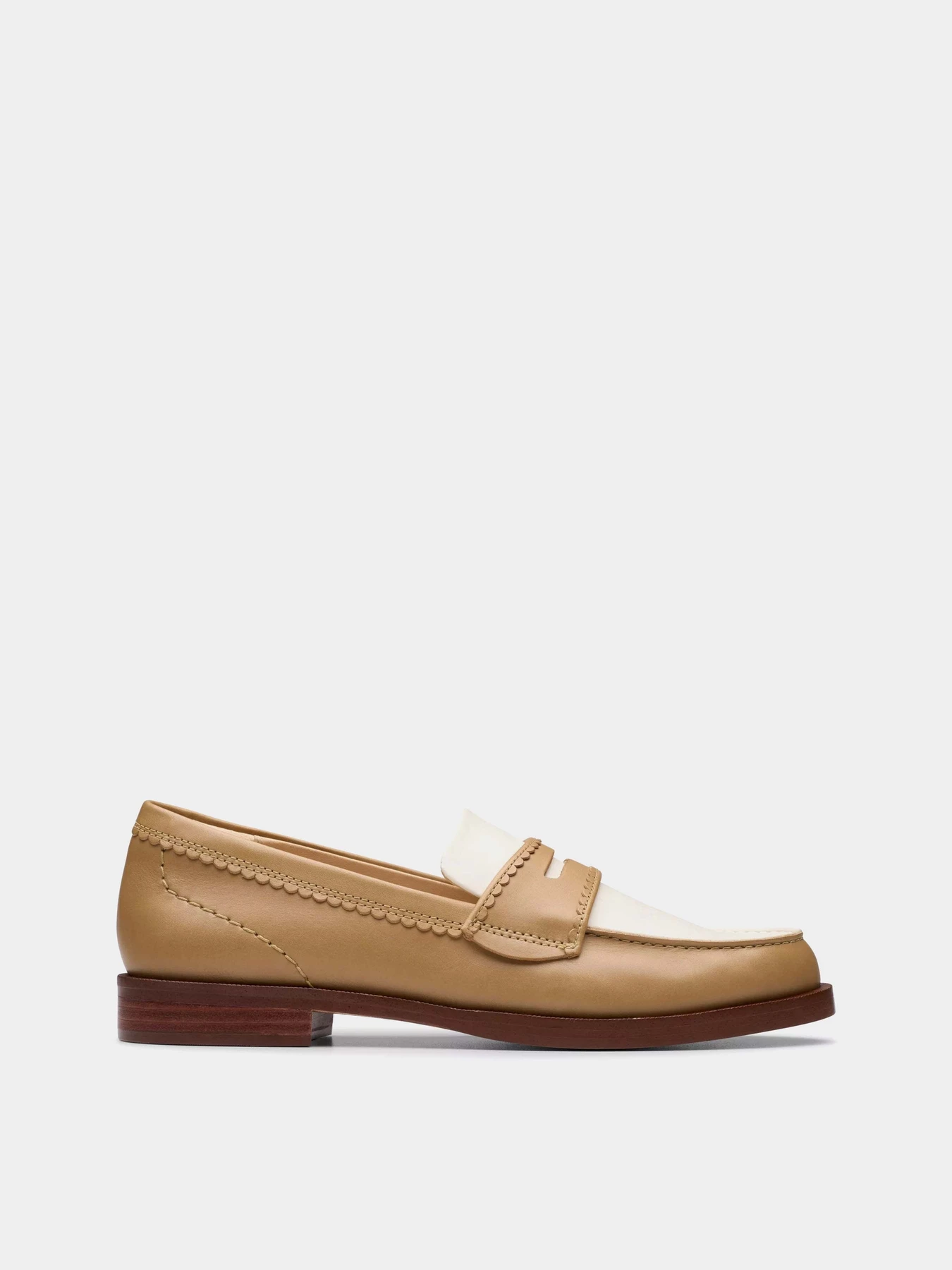 Туфли и лоферы Clarks Straven Edge модель 26181272 Фото