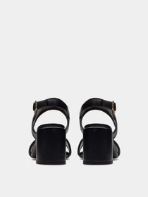 Босоніжки Clarks Ezoria Sling модель 26181300 Фото
