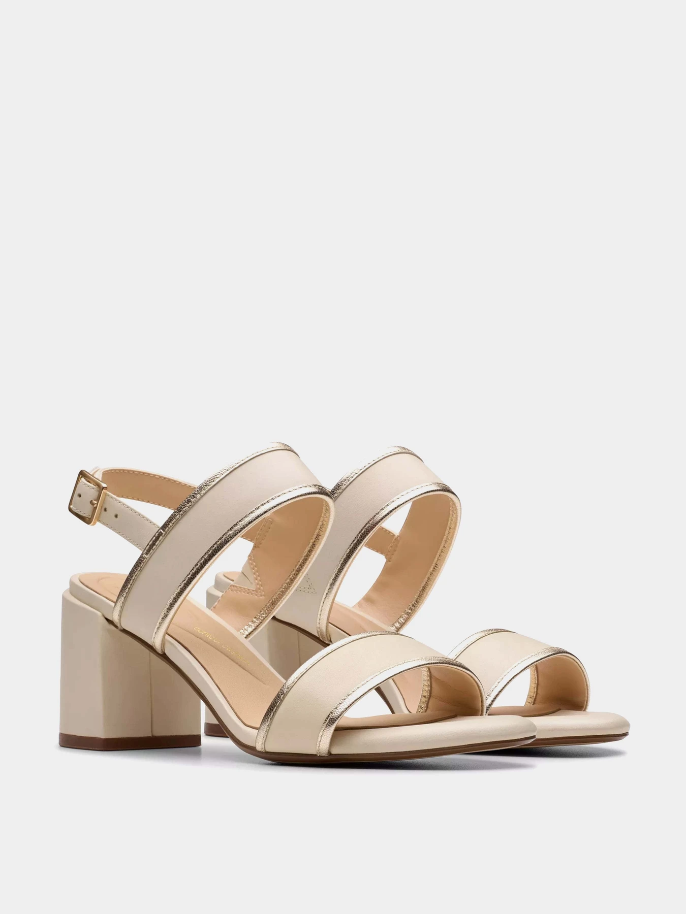 Босоніжки Clarks Ezoria Sling модель 26181301 Фото