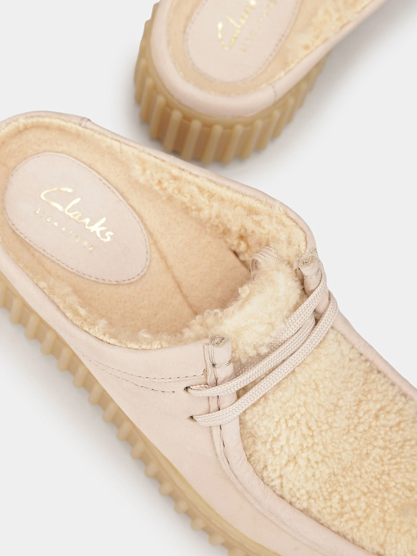 Шльопанці Clarks Torhill модель 26183010 Фото