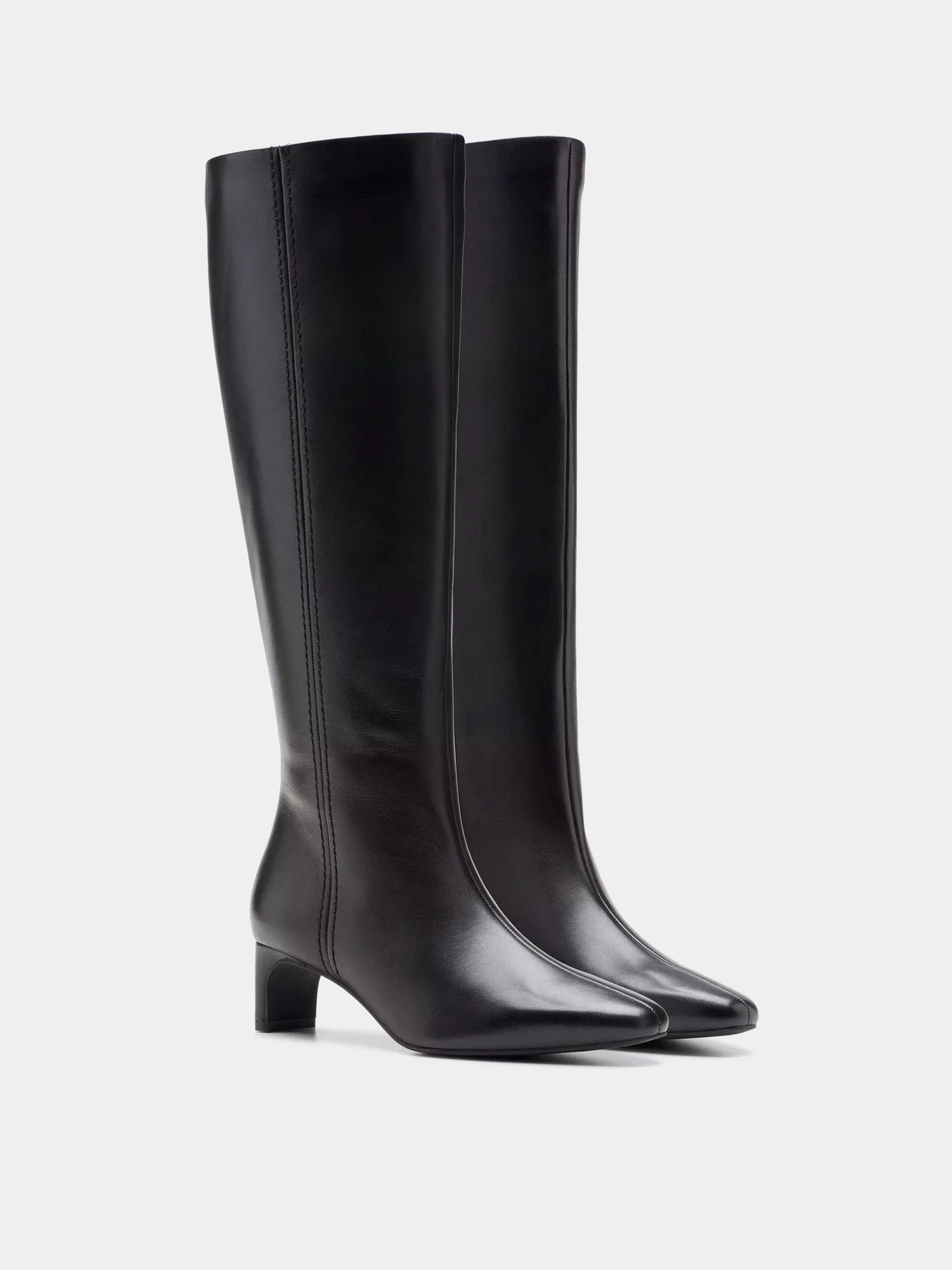Ботинки и сапоги Clarks модель 26181485 Ботинки и сапоги Clarks модель 26181485 Фото