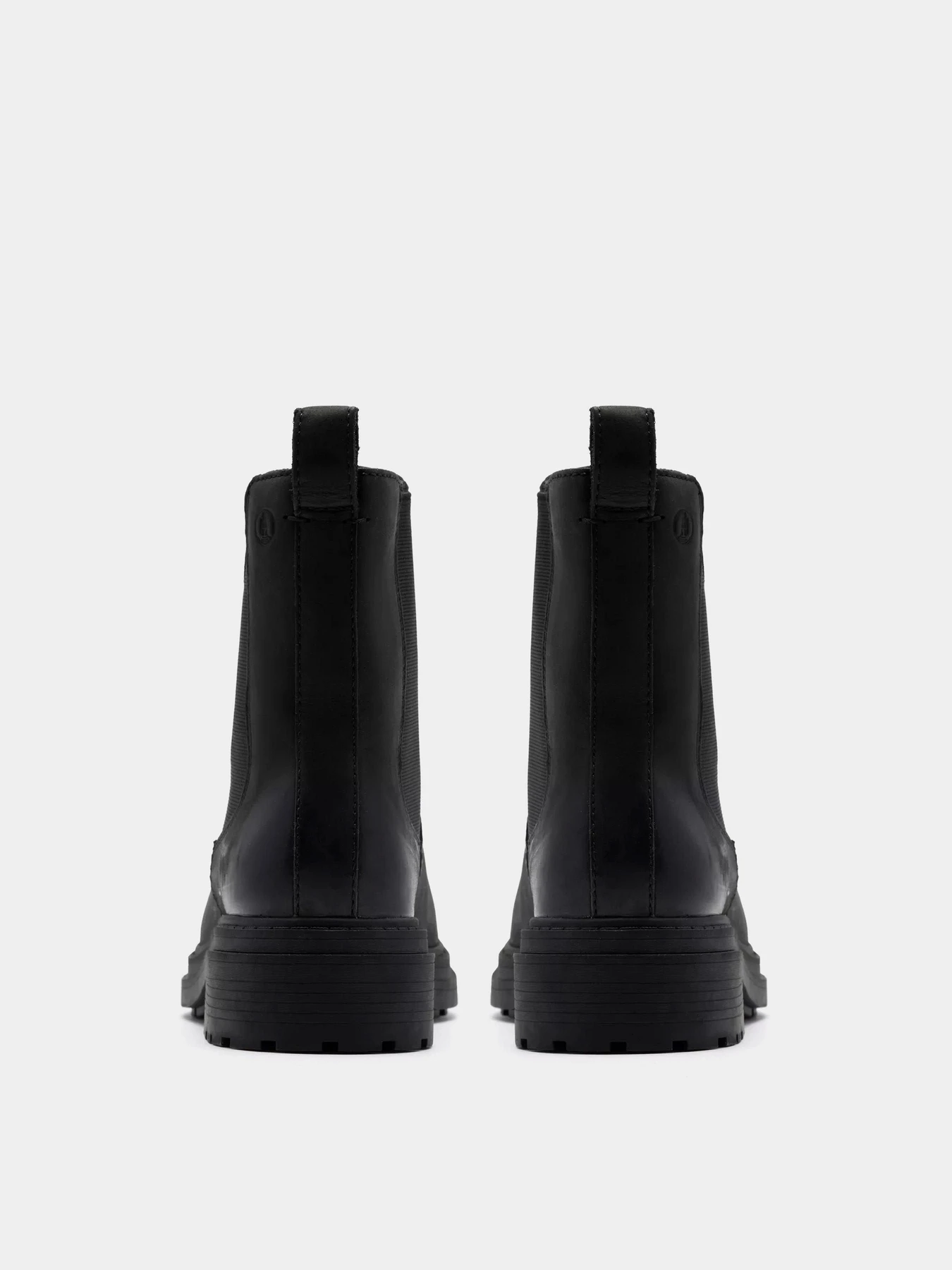 Ботинки и сапоги Clarks модель 26182901 Ботинки и сапоги Clarks модель 26182901 Фото