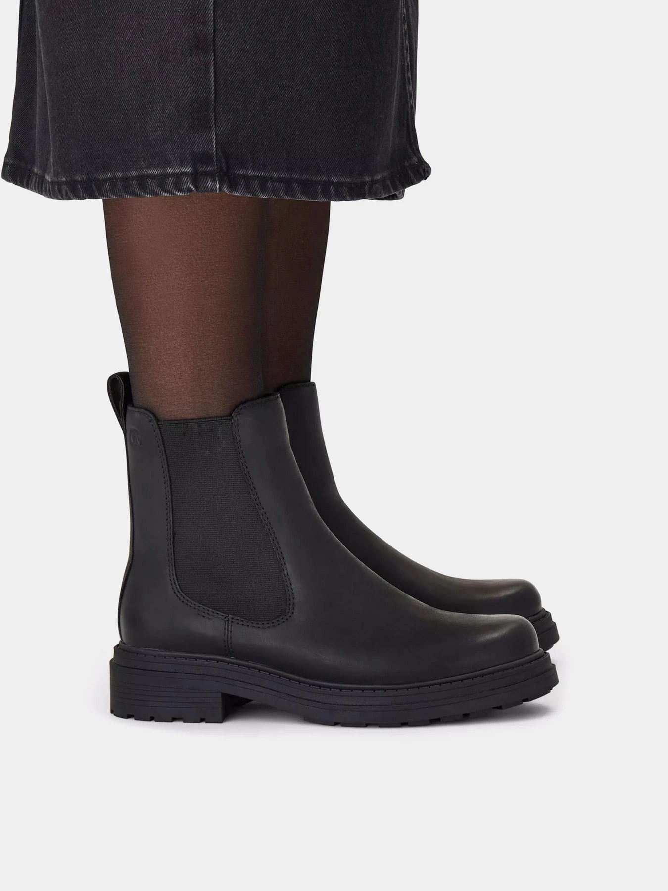 Ботинки и сапоги Clarks модель 26182901 Ботинки и сапоги Clarks модель 26182901 Фото