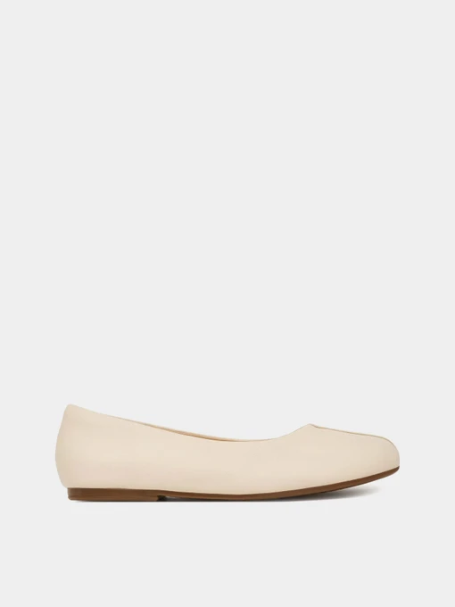 Туфли и лоферы Clarks LIVIA LILY модель 26186640 Фото