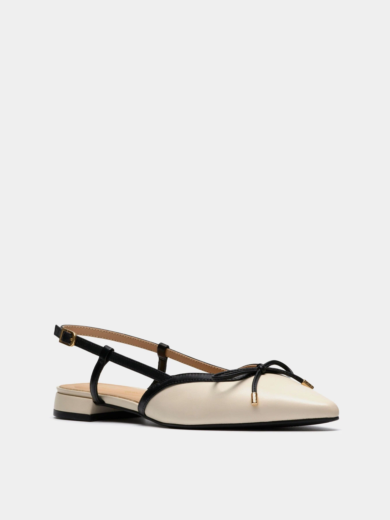 Туфли и лоферы Clarks SENSA15 BOW модель 26186115 Туфли и лоферы Clarks SENSA15 BOW модель 26186115 Фото