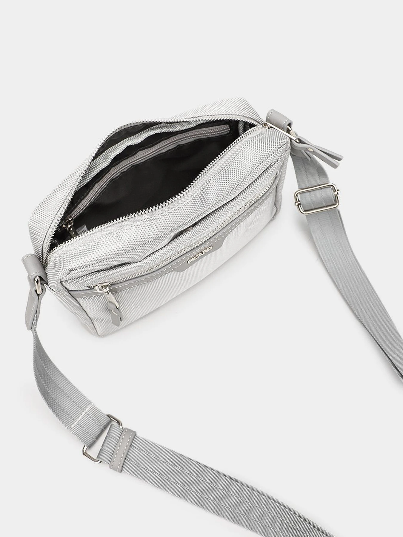 Сумки Picard модель 3071 017 silber Сумки Picard модель 3071 017 silber Фото