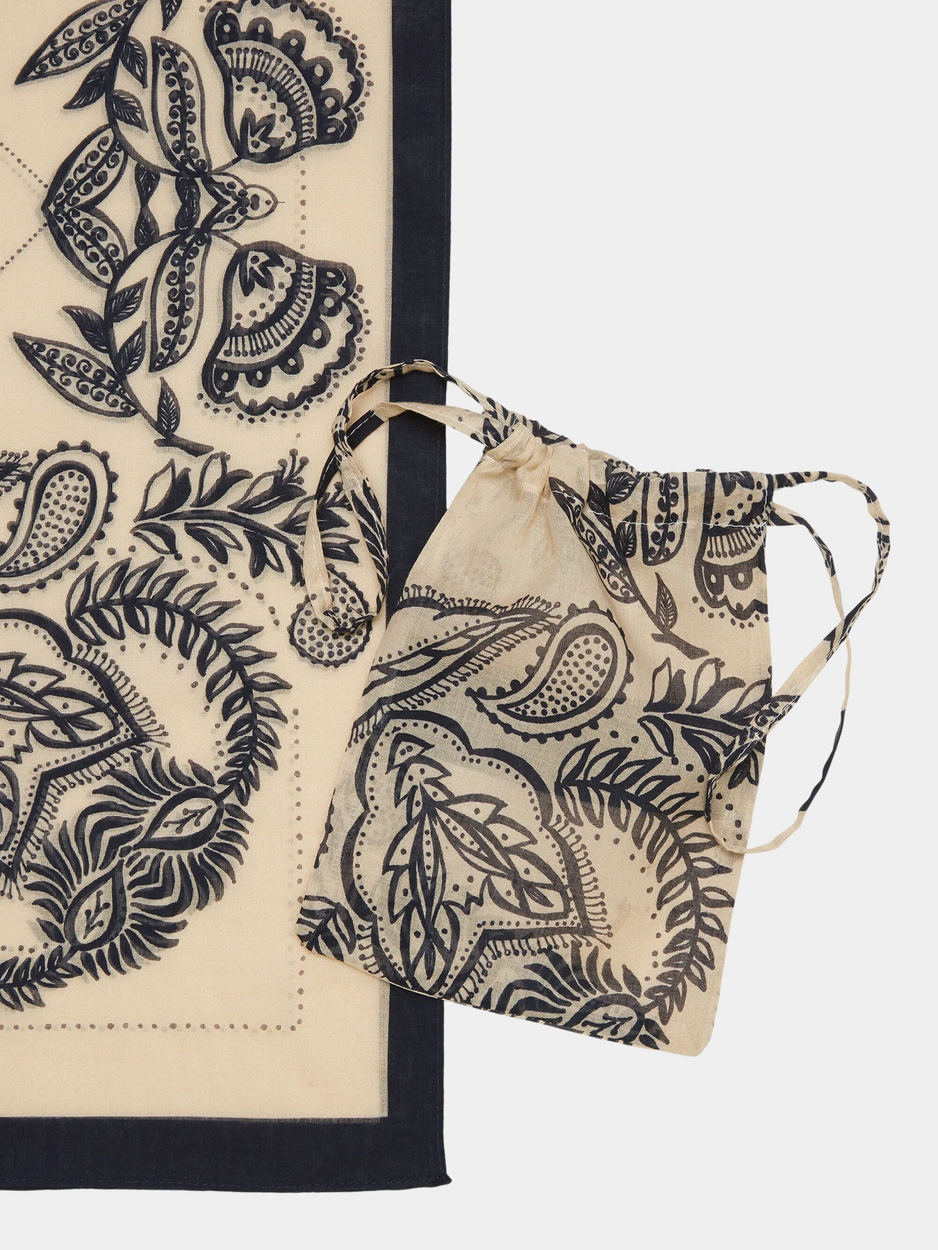 Шарфы и платки Marc O’Polo модель 104826202207-D07 Шарфы и платки Marc O’Polo модель 104826202207-D07 Фото