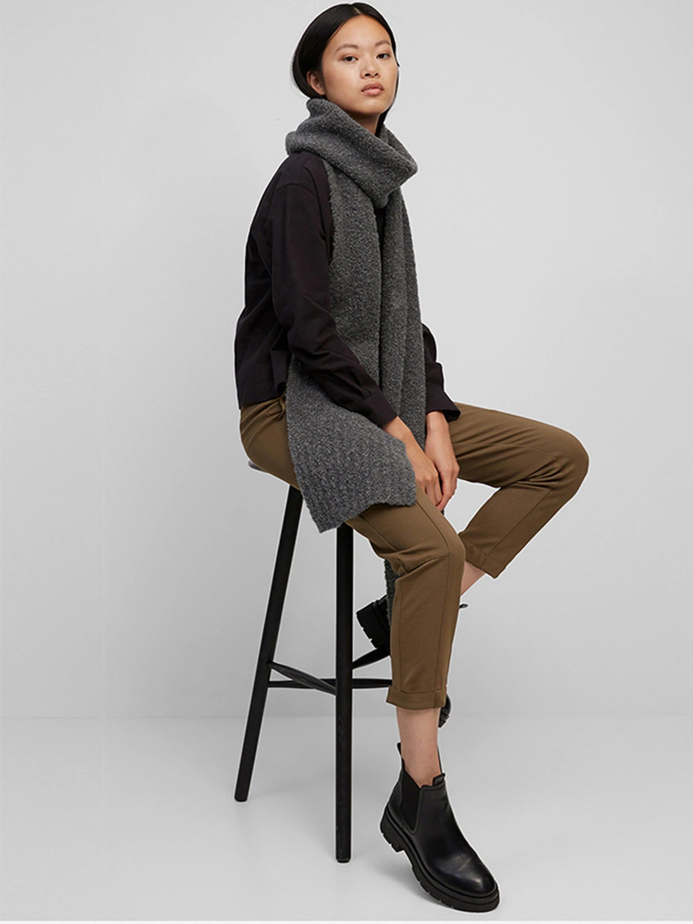 Шарфи та хустки Marc O’Polo модель 109617402055-944 Фото