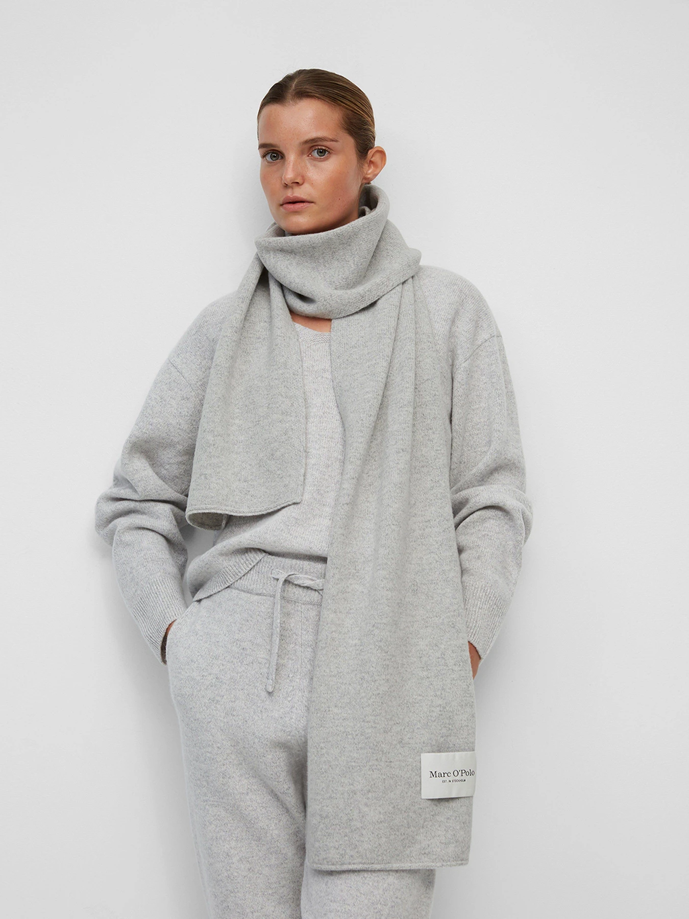 Шарфы и платки Marc O’Polo модель 110621102121-927 Фото