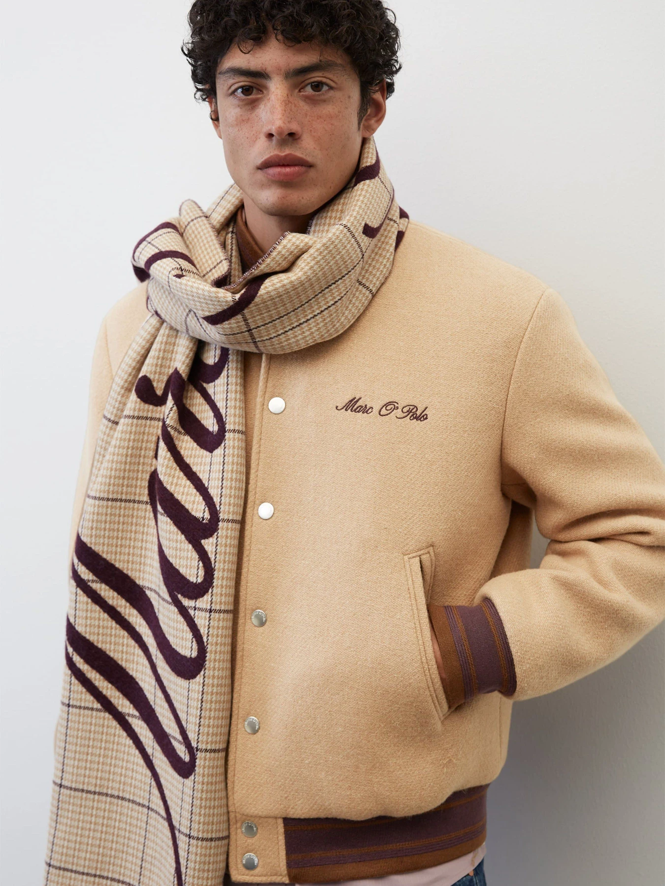 Шарфы и платки Marc O’Polo модель 320804802002-H58 Шарфы и платки Marc O’Polo модель 320804802002-H58 Фото